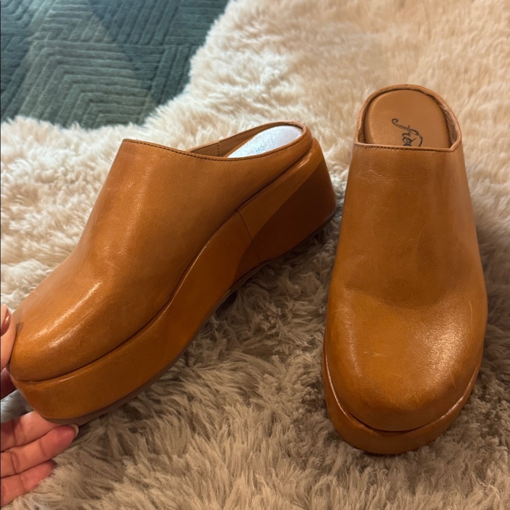 Free People Tan Platform Mules